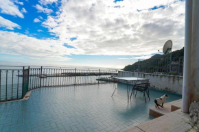 Casa panoramica con terrazzo